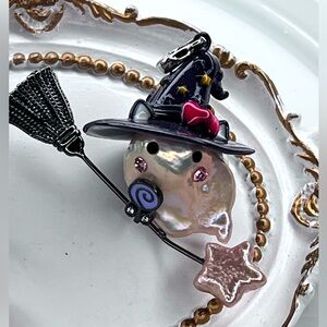 Handmade Premium Freshwater Flameball Pearl Witch 🧙 Detachable Pendant